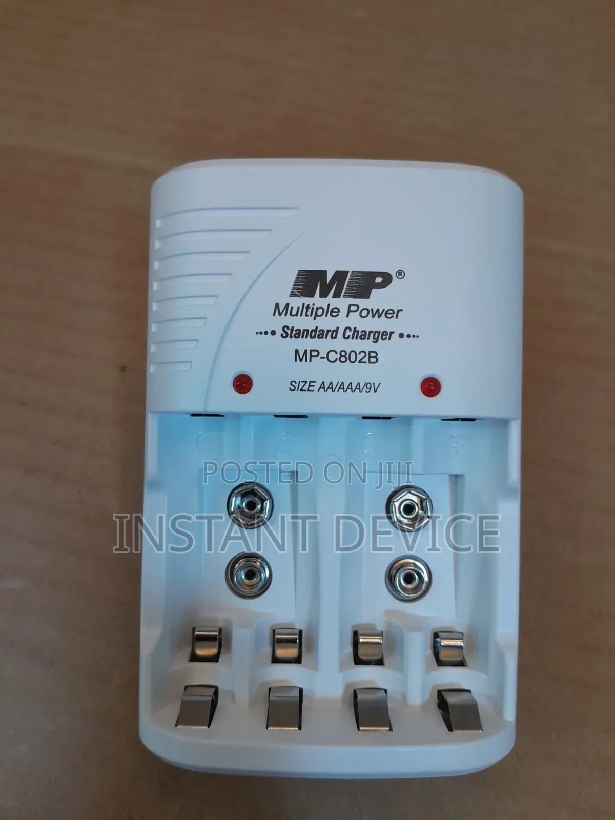 Battery Charger for Aa, Aaa and 9v Rechargeable Batteries