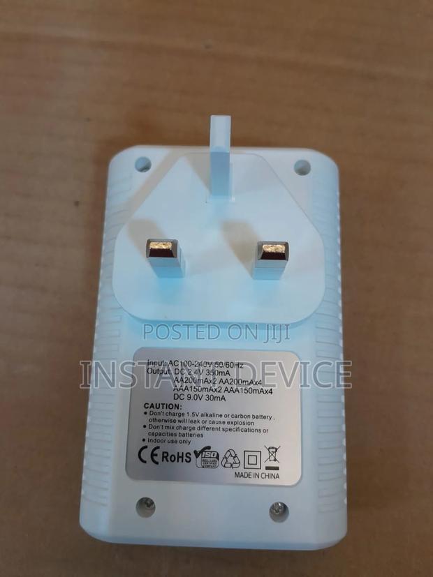 Battery Charger for Aa, Aaa and 9v Rechargeable Batteries - thumbnail 2