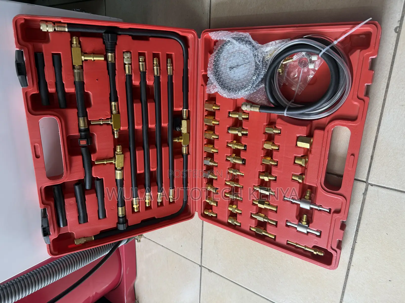 High Quality Fuel Injection Pressure Tester Red