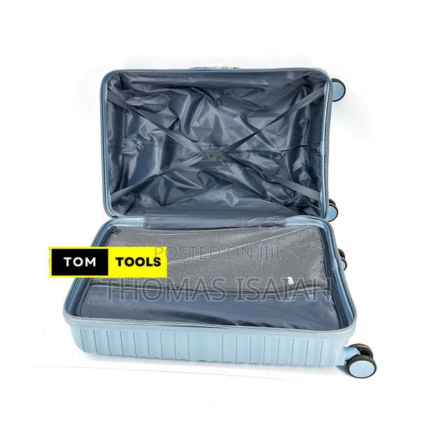 Medium Single Zip Hard Shell Suitcase Set With Spinner Wheels - thumbnail 5