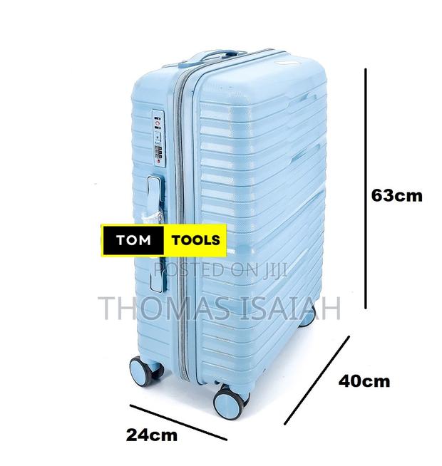 Medium Single Zip Hard Shell Suitcase Set With Spinner Wheels - thumbnail 6