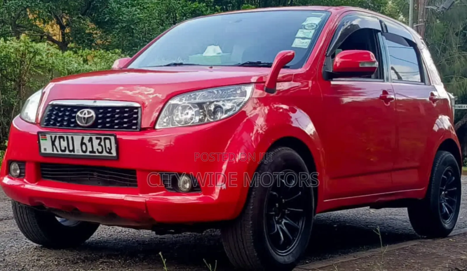 Toyota Rush 2012 Red