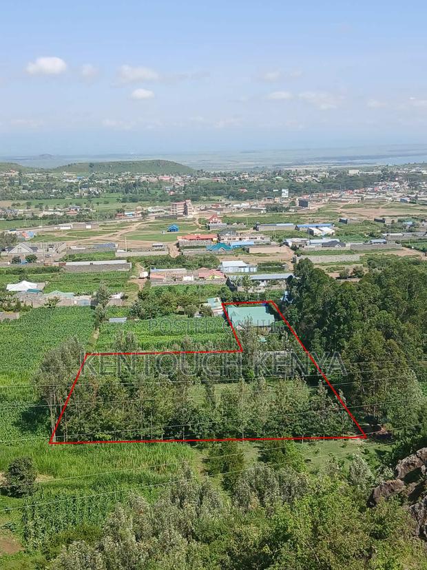1 Acre Prime Land + 2 Bedroom Ensuite House For Sale Kikopey