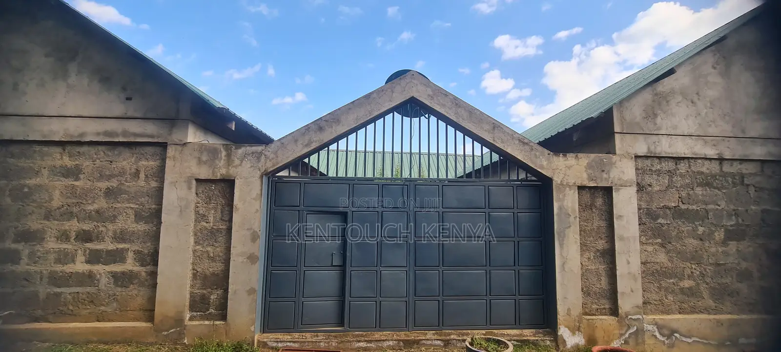 1 Acre Prime Land + 2 Bedroom Ensuite House For Sale Kikopey
