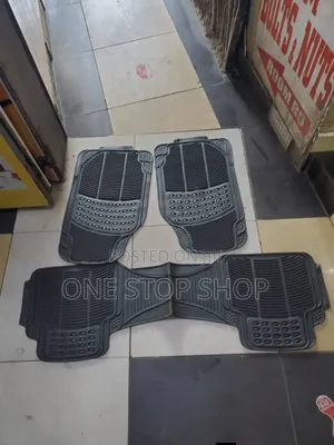 Black 3pc Conjoined Dotted Mars for 5 Seater Cars