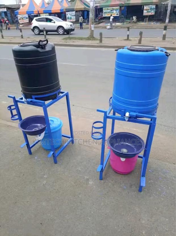 Washing Hands Station - main view