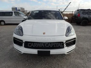 Porsche Cayenne S AWD 2019 White