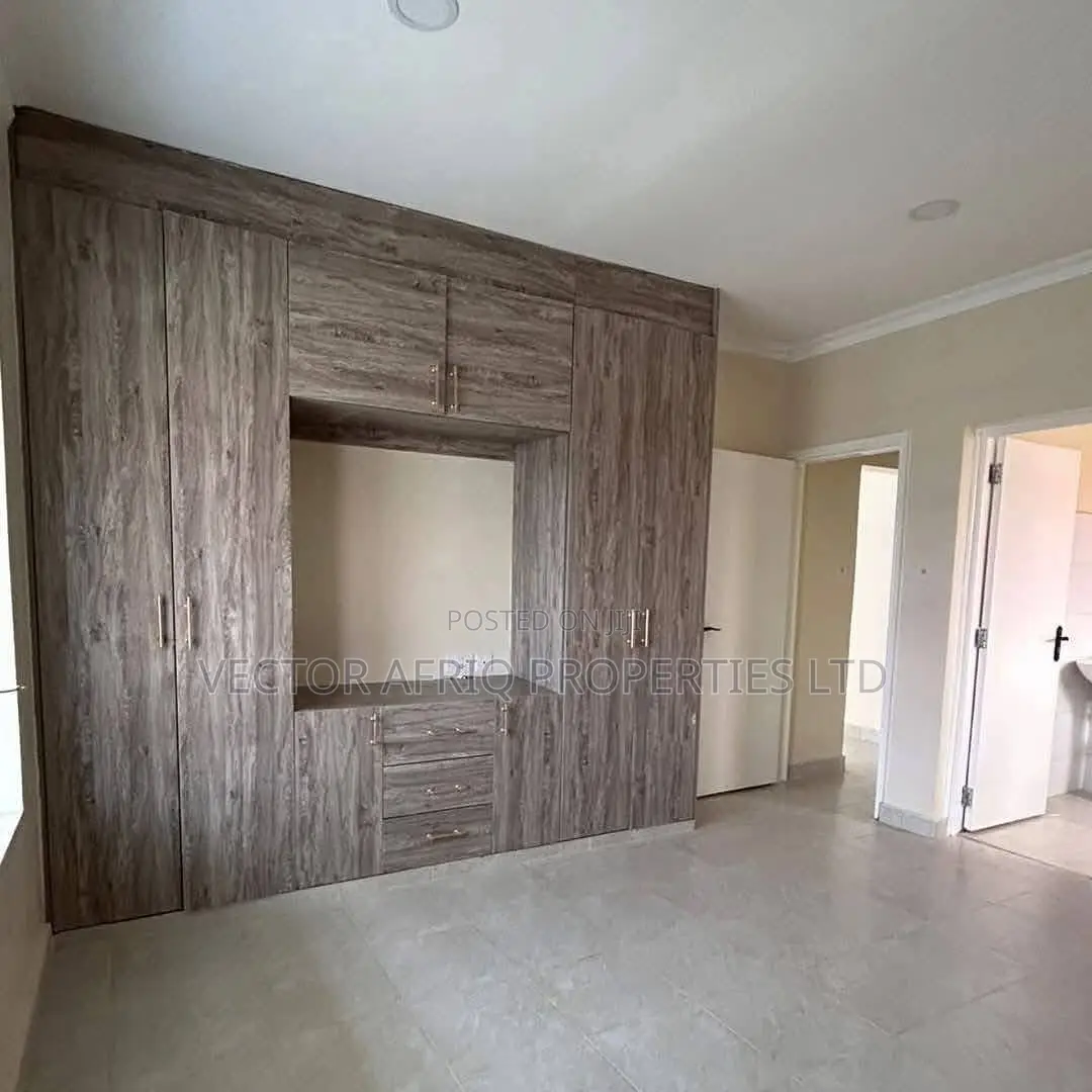 3bdrm Bungalow in Acacia, Kitengela for sale