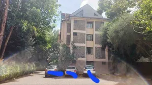 3bdrm Apartment in Kilimani for rent