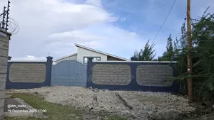 3bdrm Bungalow in Kitengela for sale