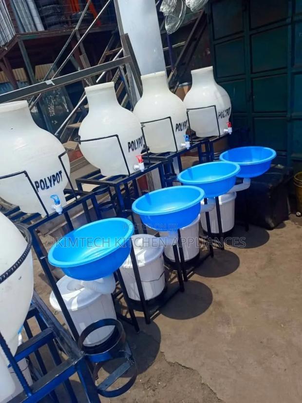 Washing Hands Station - main view