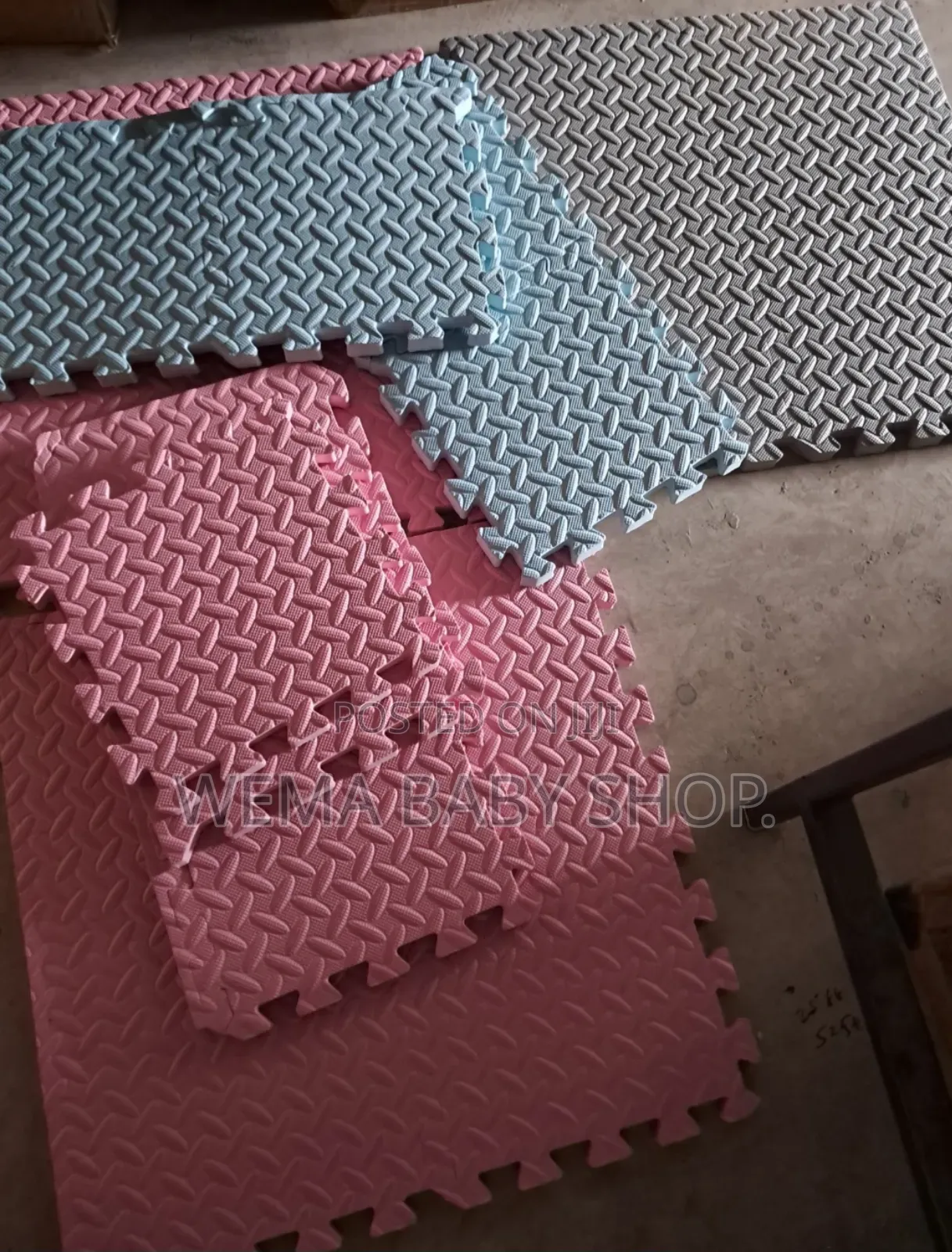 Interlocking Eva Foam Mats (4pcs Of 1×1 Foot)