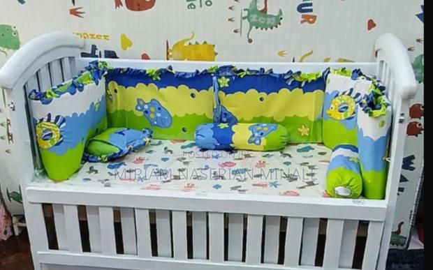 Second Hand Baby Bed - main view