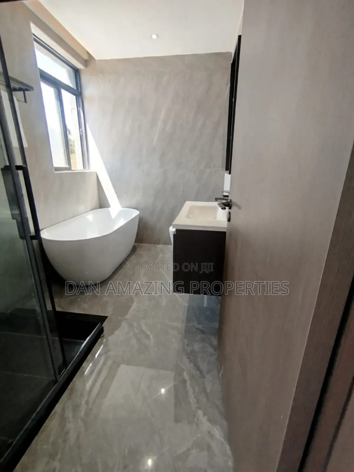 5bdrm Maisonette in Kamangu Plus Dsq, Kikuyu for sale