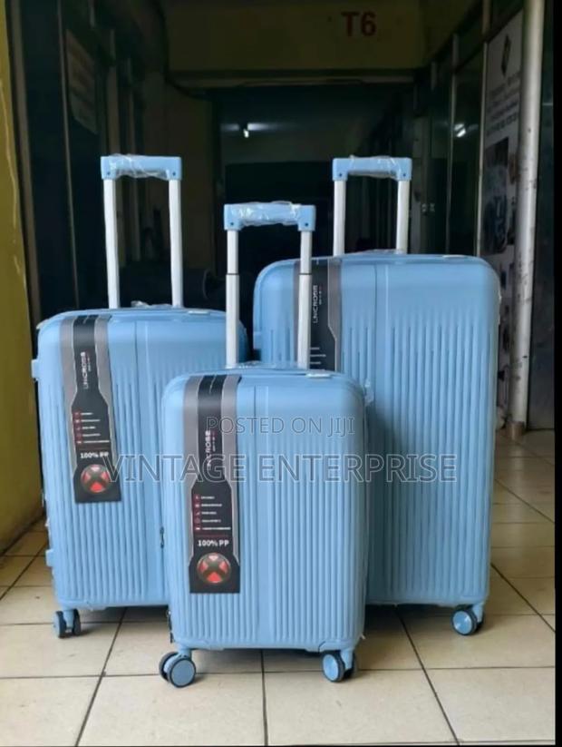 3in1 Unbreakable Rubber Suitcase - main view