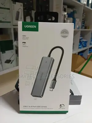 This Is a Ugreen 4-Port Usb 3.0 Hub With Usb-C Connection.