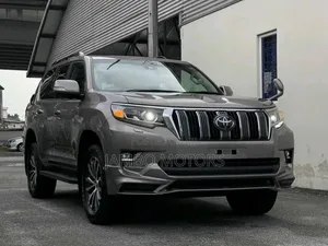 Toyota Land Cruiser Prado 2.8 2020 Gold