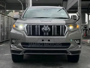Toyota Land Cruiser Prado 2.8 2020 Gold