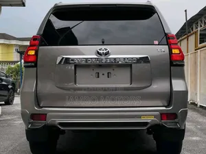 Toyota Land Cruiser Prado 2.8 2020 Gold
