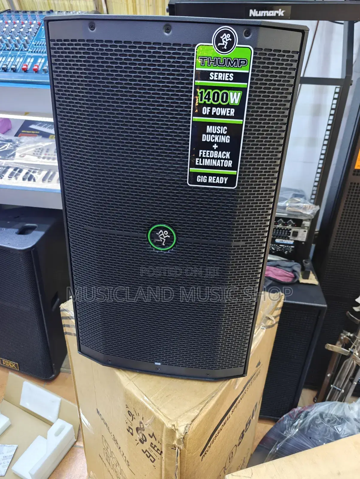Mackie 212 Active Speakers