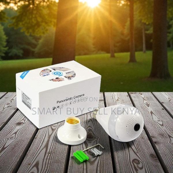 360 Degrees Panoramic Motion Detection Smart Home Wifi Bulb Camera