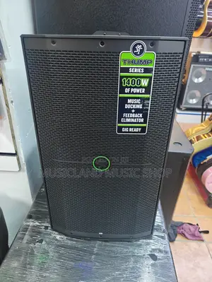 Mackie 212 Active Speakers