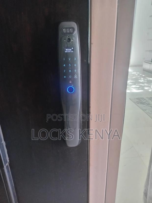 Face Recognition Safety Smart Locks - main view