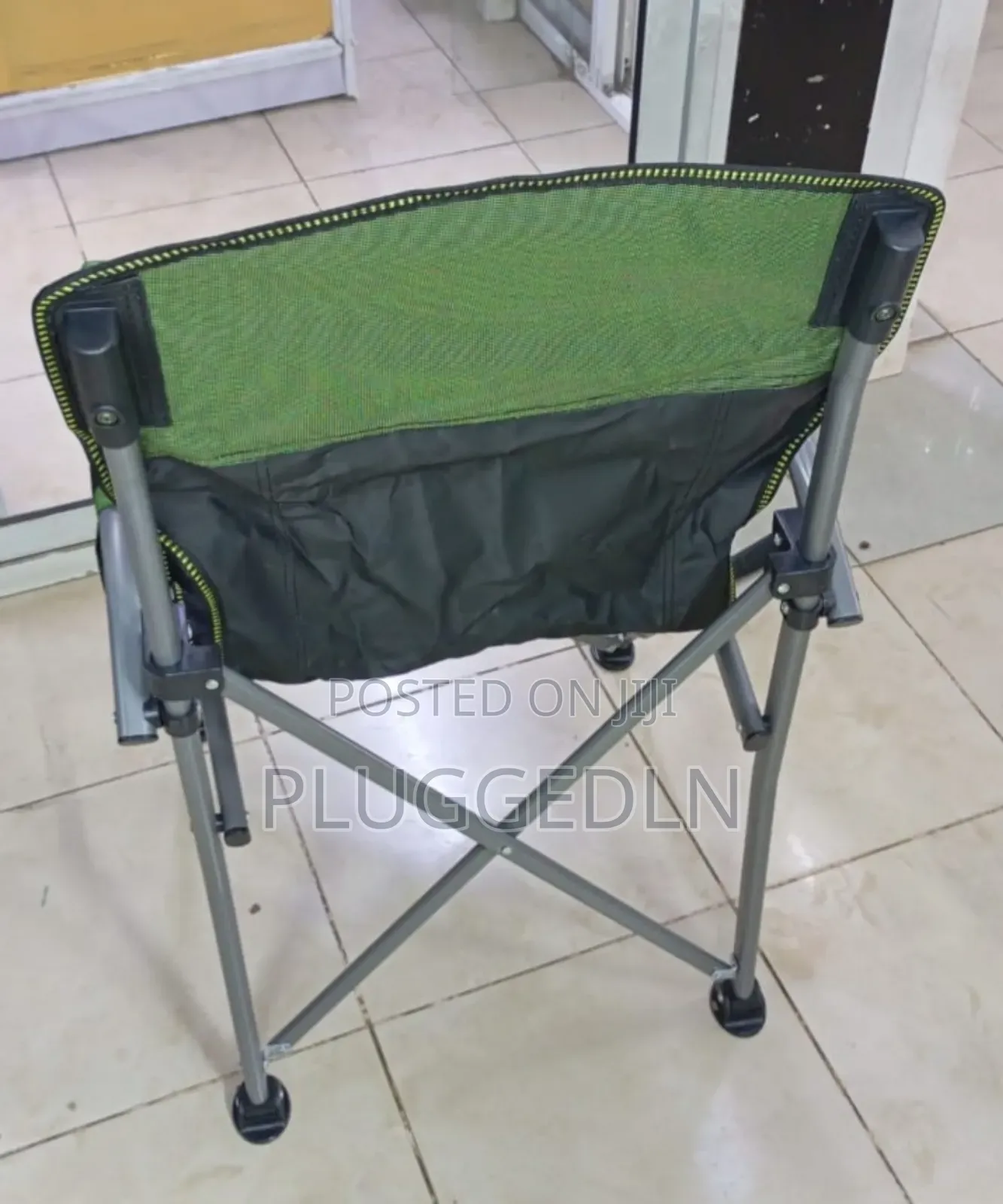 Heavy-Duty Folding Camping Chair With Cup Holder 