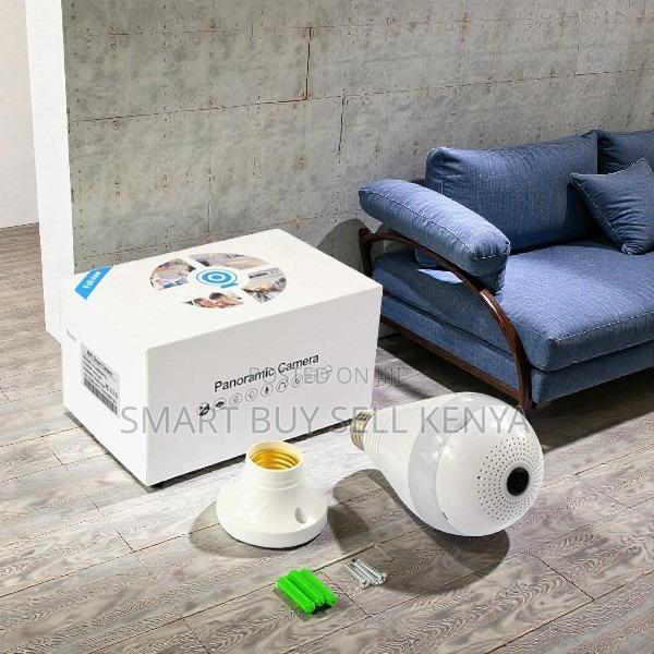 360 Rotation 1080p Full Hd Night Vision Activated Wifi Bulb Camera