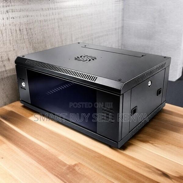4u Wall Mounted Data Cabinet With Transparent Window Venting - main view