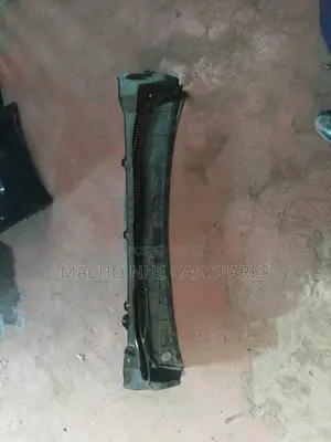 Suzuki Alto Wiper Panel