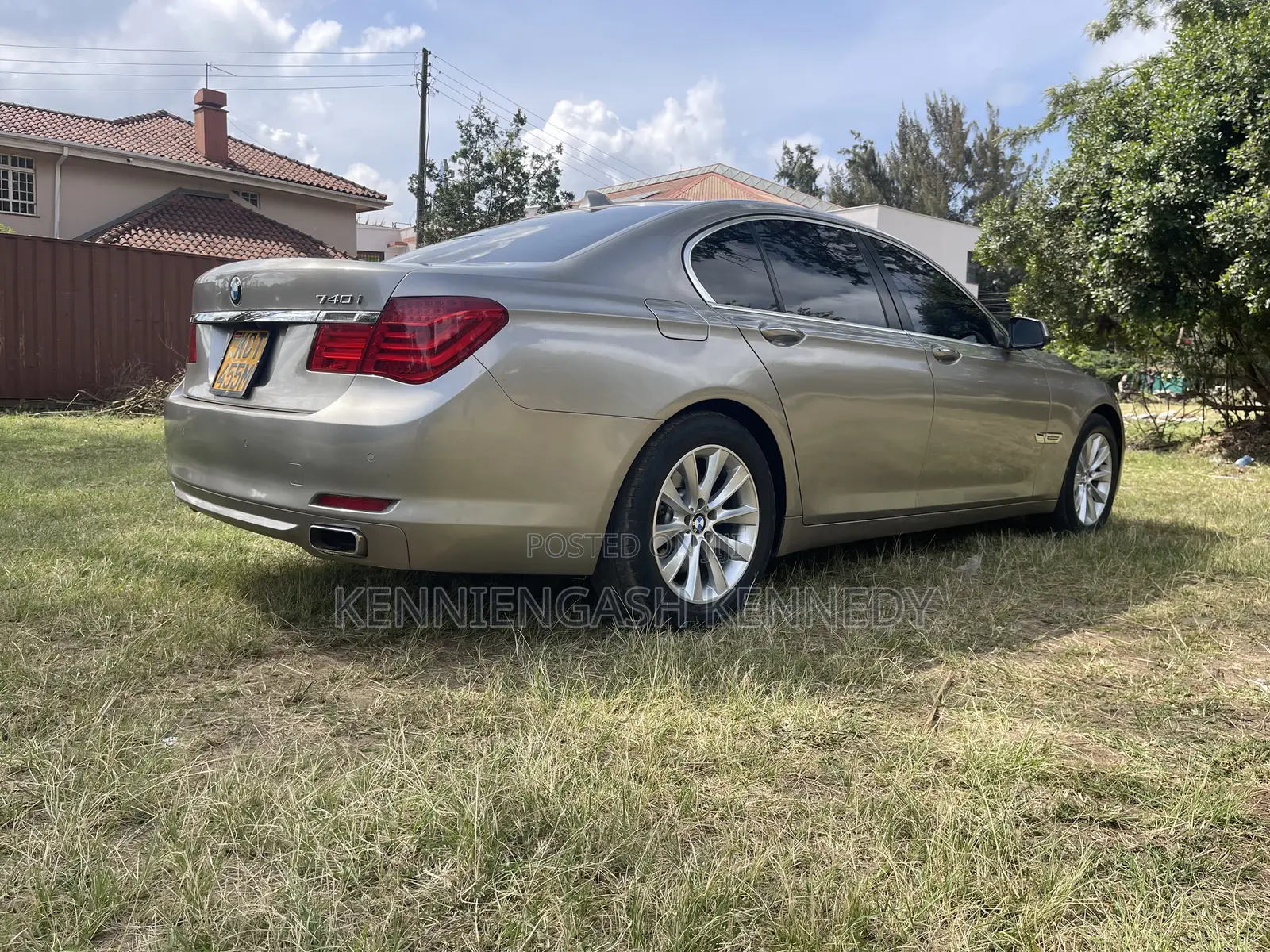 BMW 740 2011 Beige