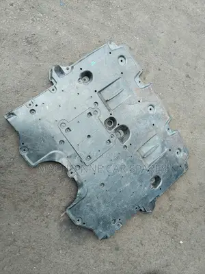 Toyota Crown 2015 Lower Engine Cover