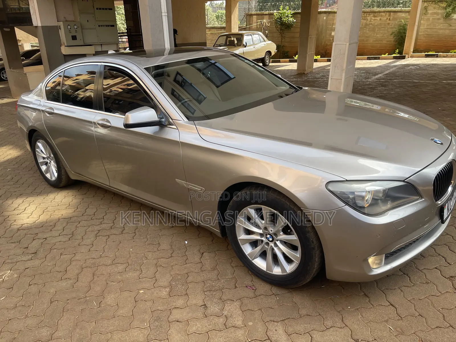 BMW 740 2011 Beige