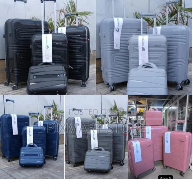 Unbreakable Rubber Suitcase – Durable Travel Companion - main view
