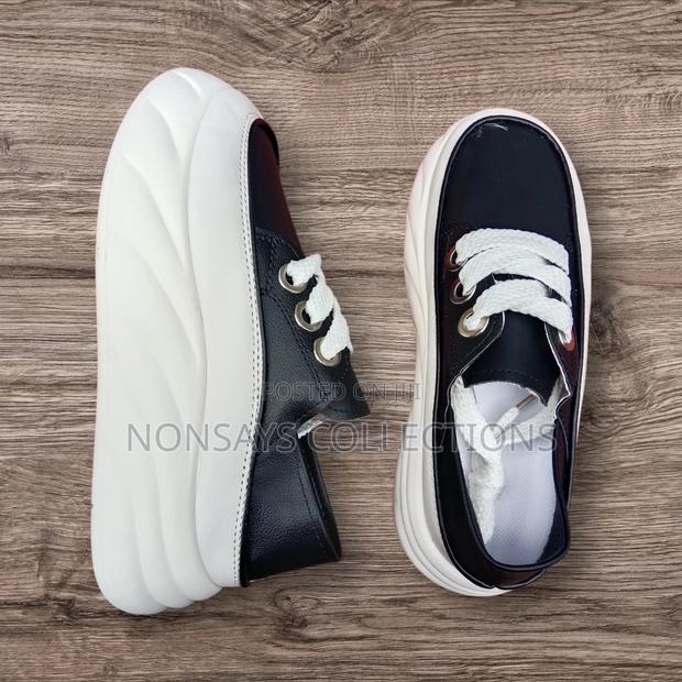 Platform Sneakers - thumbnail 2