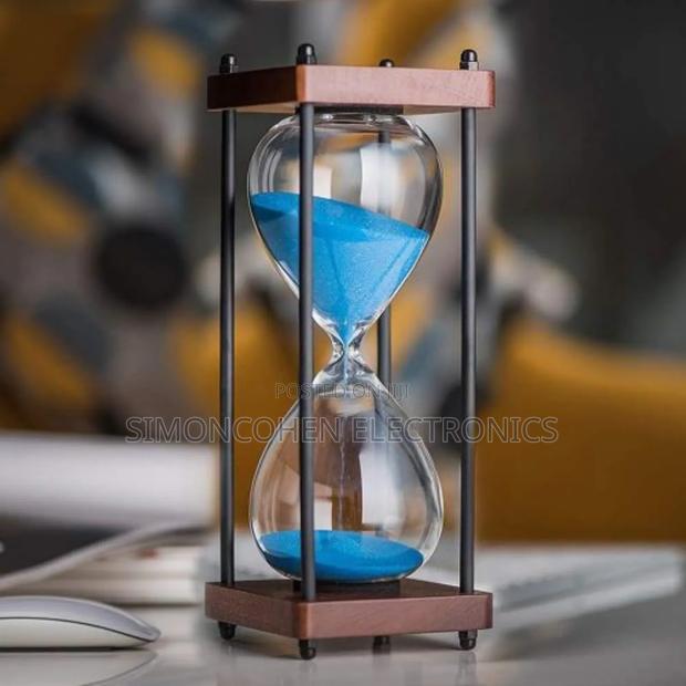 Sand Hour Glass With Bamboo Base Stand - thumbnail 4