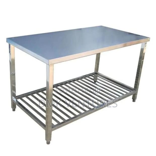 At Offer Stainless Working Table Top Available