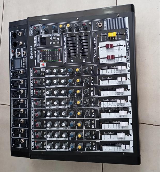 8 Channels Yamaha Powered Mixer Usb Bluetooth 1000 X 2 Output Power - thumbnail 2