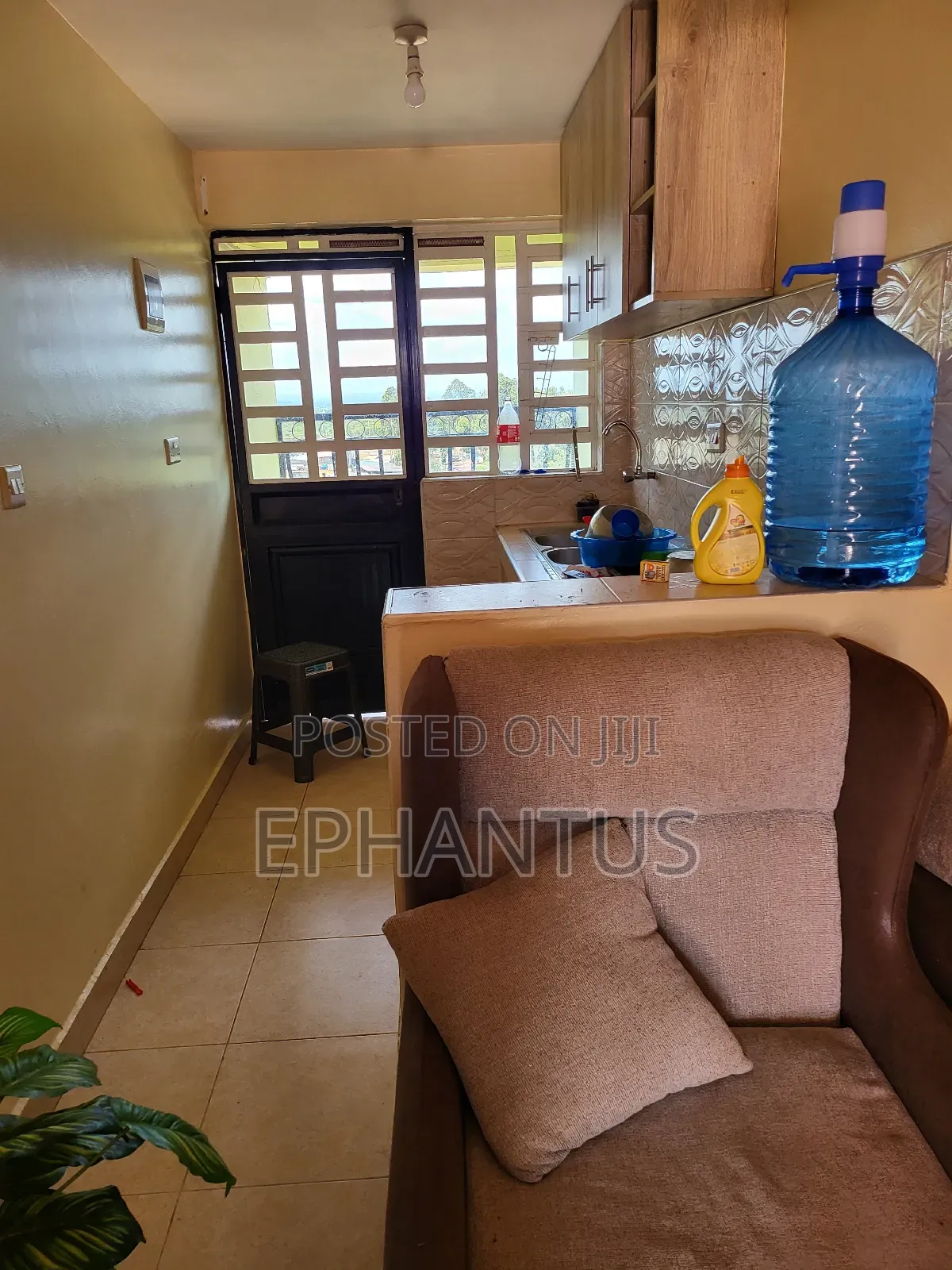 Furnished 1bdrm Apartment in Kenyatta Road for rent