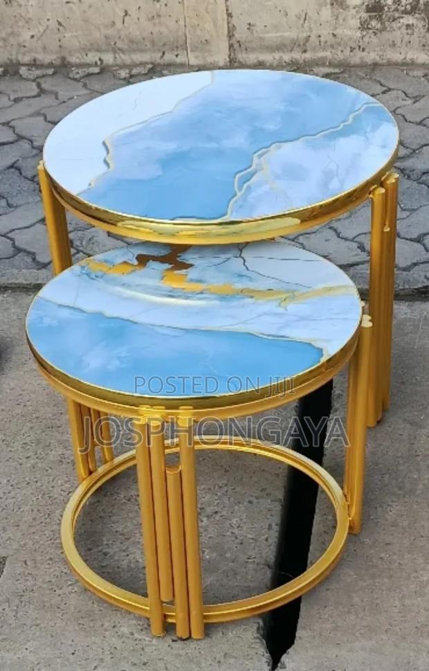 2 Set Coffee Table for Sell