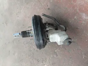 Toyota Hilux Revo Brake Booster