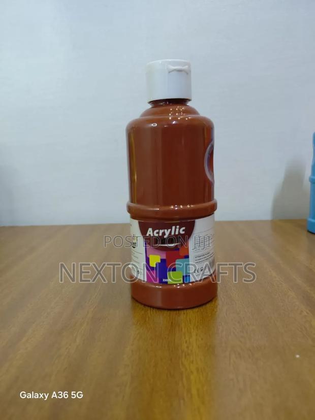 250zml Acrylic Paint - main view