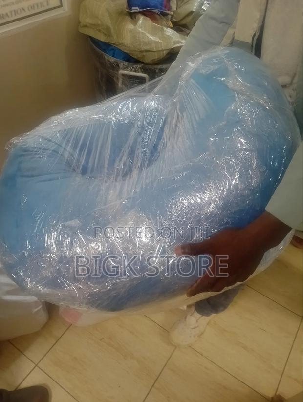 Velvet Pregnancy Pillow, Pregnant Mom - thumbnail 3