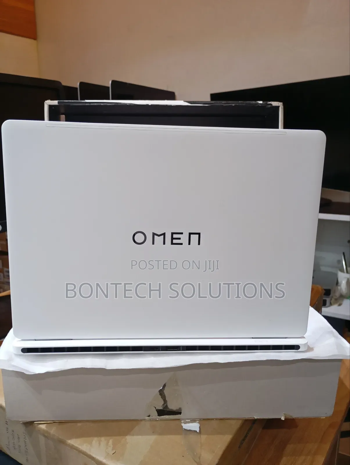 New Laptop HP Omen Pro 32GB Intel Core Ultra 9 SSD 1T
