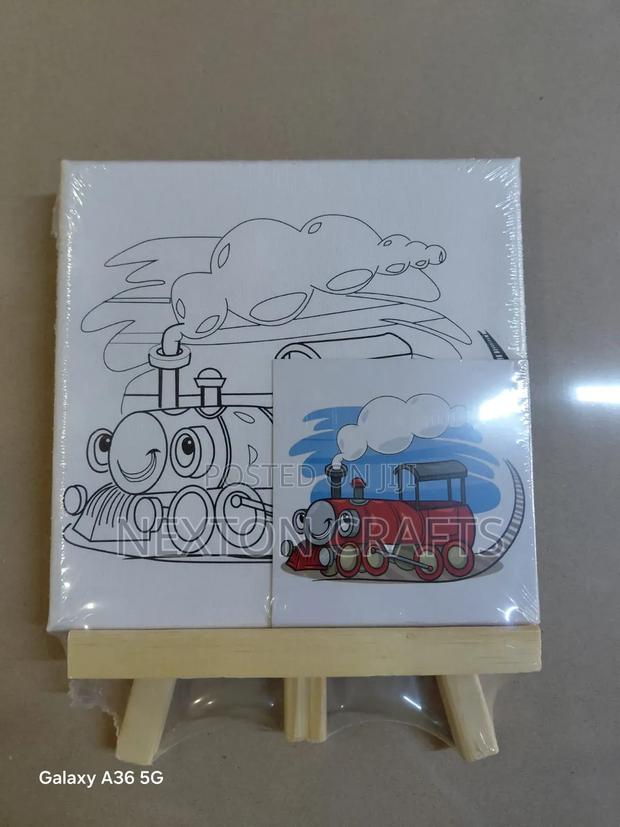 15x15cm Canvas With Stand and Art