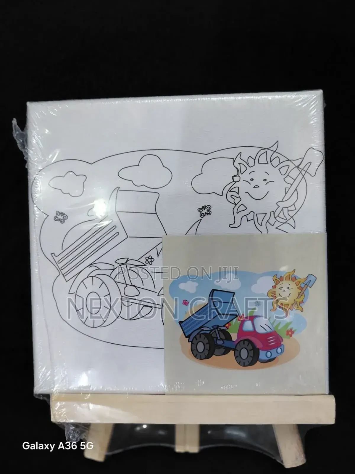 15x15cm Canvas With Stand and Art