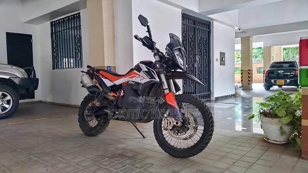 KTM 2019 White - thumbnail 5