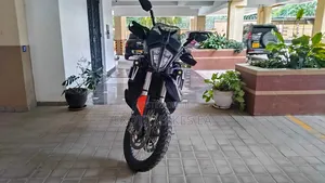 KTM 2019 White