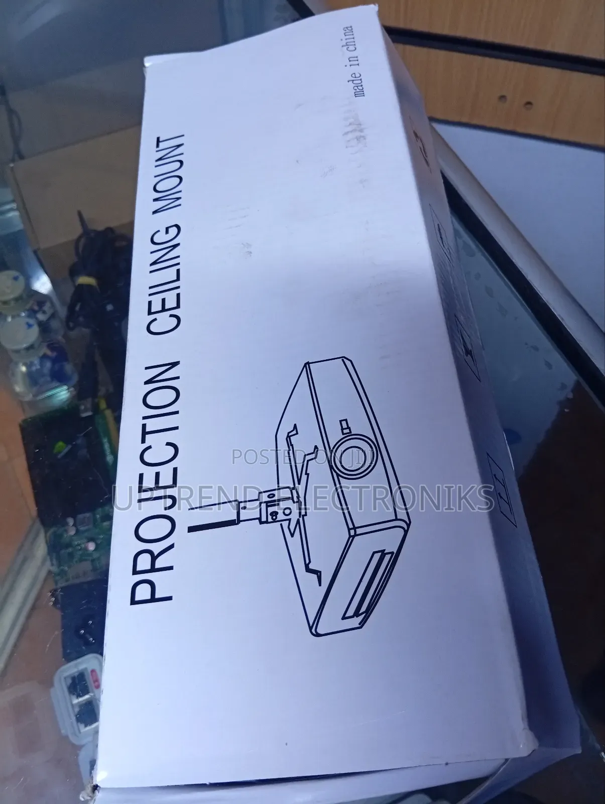 Heavy Duty Ceiling Projector Mount – Professional Setup